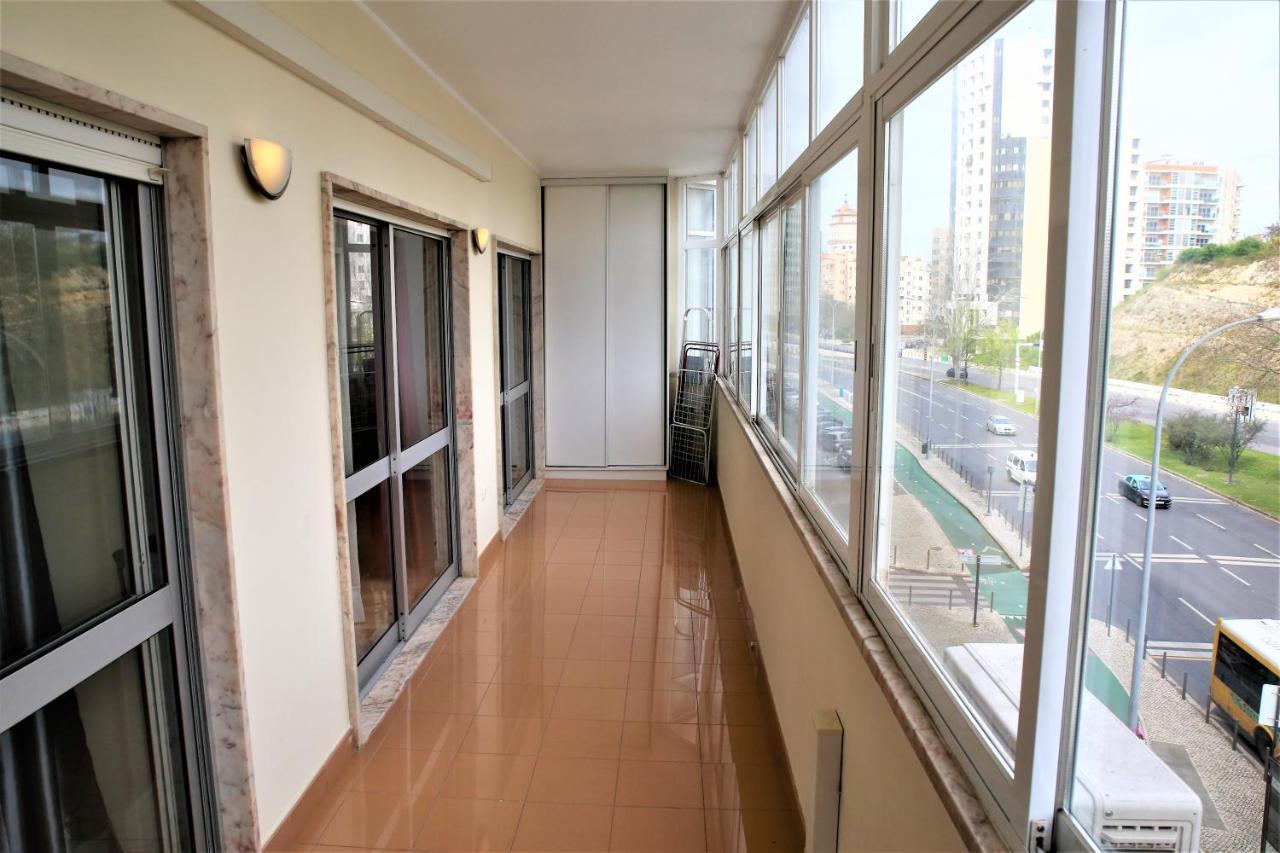 Supreme Areeiro Apartment Lisbon Luaran gambar